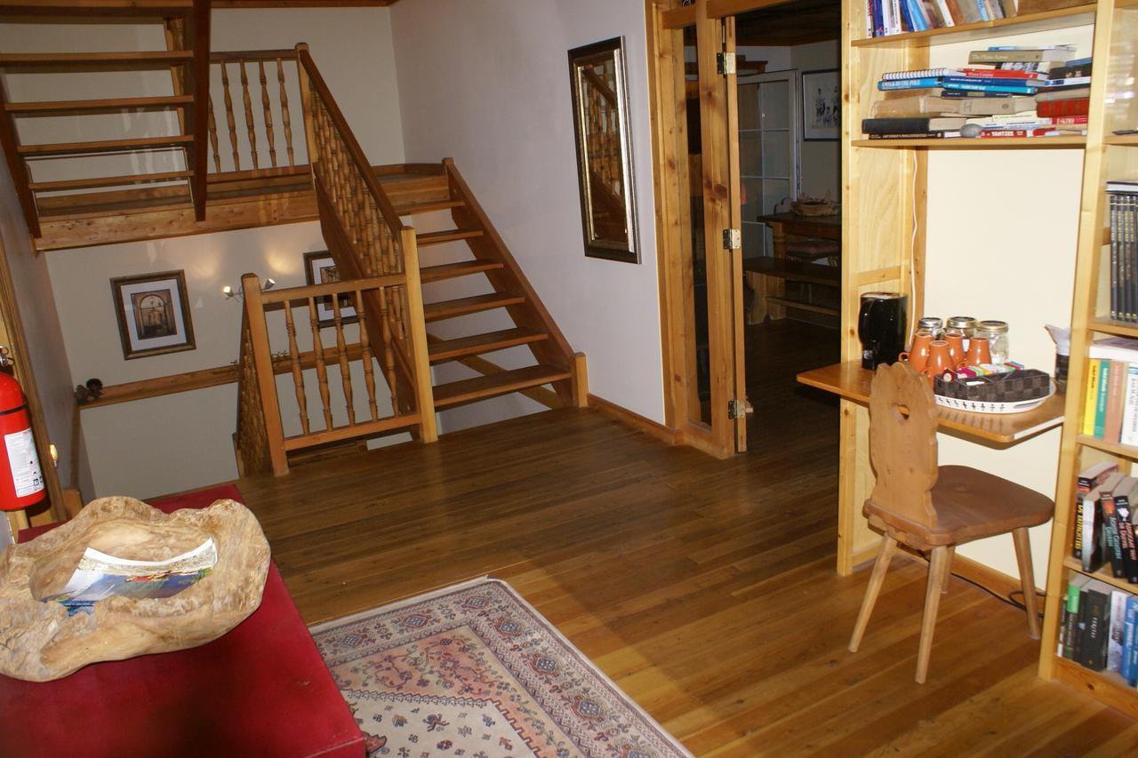 Alpenglow Bed And Breakfast Kimberley Esterno foto